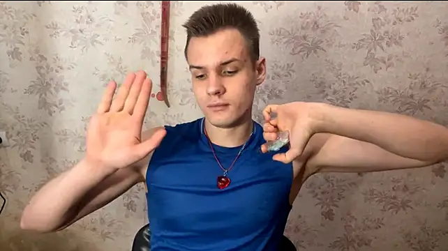 BigBabyMax – Naživo XXX chat