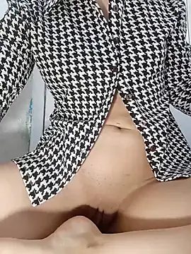 دردشة NatashaBud الجنسية المباشرة