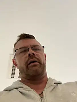 Sascha54321 Show in webcam
