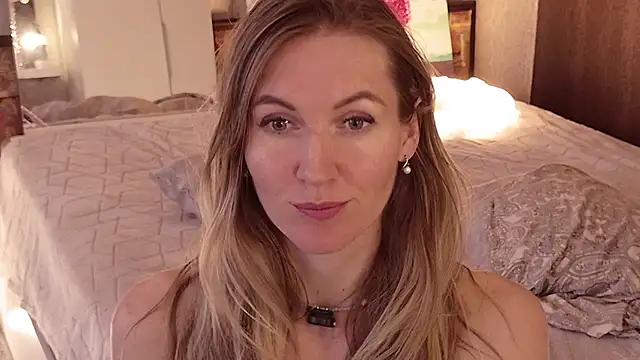 Hello_Lisha's Live XXX Chat