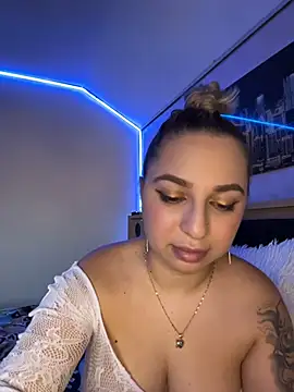 xLexi live XXX chat