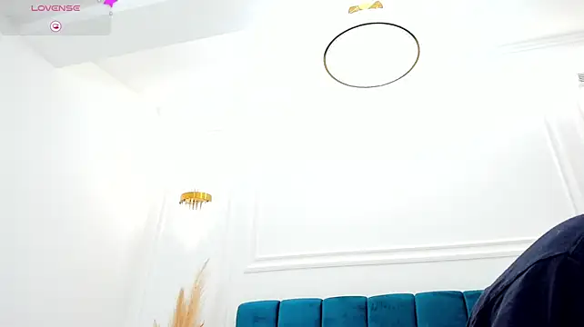 VirginOlly 在線直播表演