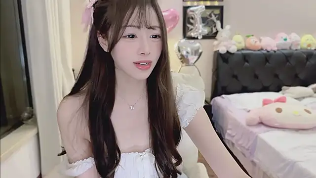 Evacute-top Live XXX-chat