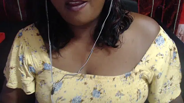 INDIANSIN2 live XXX chat