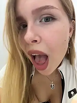 دردشة Liza_risky الجنسية المباشرة