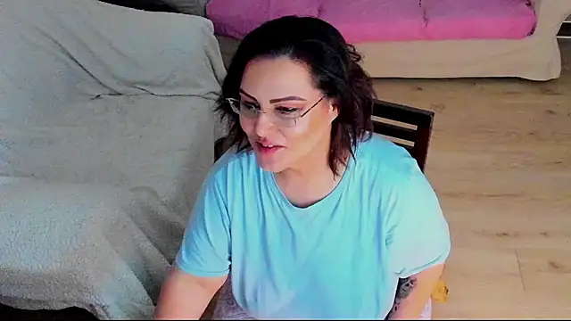 Chat XXX en directo de Squirt_Kimm