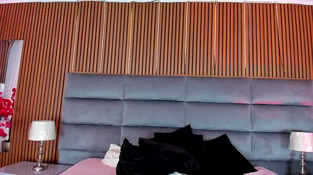 Živý XXX chat Eli_Sanders
