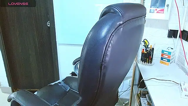 Realjoel01 élő XXX-chatje