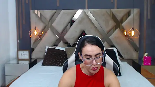 Chatroom XXX en direct de MartinaaFit