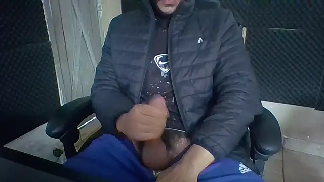 MachoScorpionCaralho's Live XXX Chat