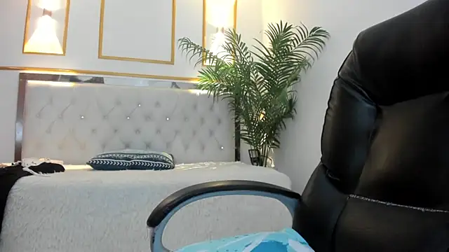 candiapole Live XXX-chat