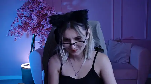 Chat XXX ao vivo de LeslieBloom