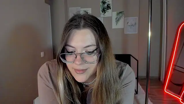 Živý XXX chat MiraTorson