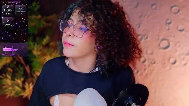 Chatroom XXX en direct de emmanakamura