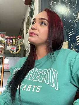 Sara-77's Live XXX Chat