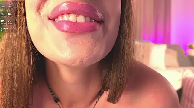 SereneRhodes 现场XXX聊天