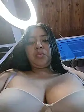 Chat XXX en directo de Amber_Herrera
