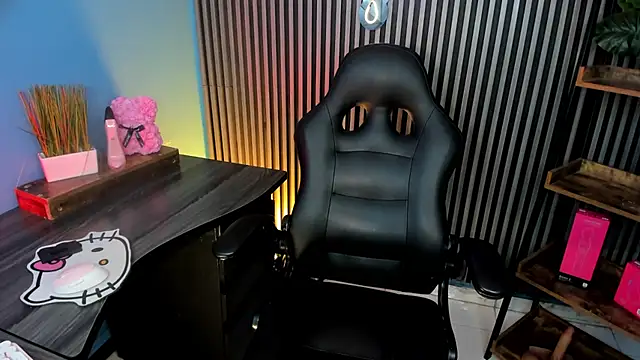 Emily_robertss1's Live XXX Chat
