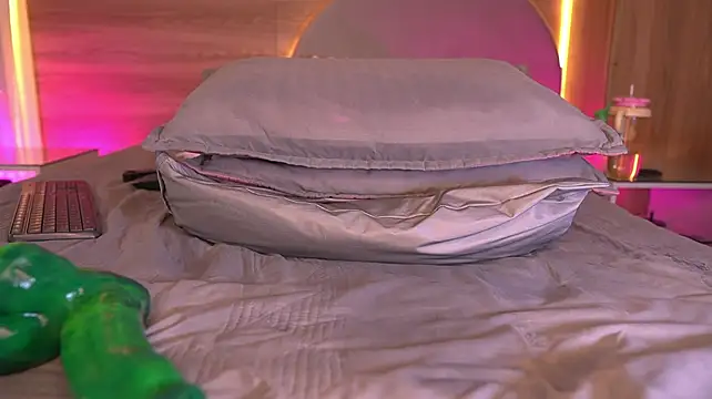 alexaa_walker élő XXX-chatje