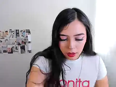 Conie_Squirtt Live XXX Chat