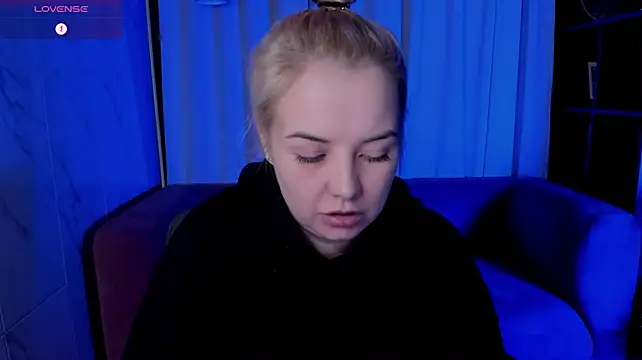 StephanieSweety Live XXX-Chat