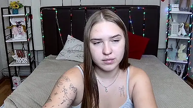 Chat +18 de LauraHlot ao vivo