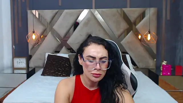 Chat +18 de MartinaaFit ao vivo