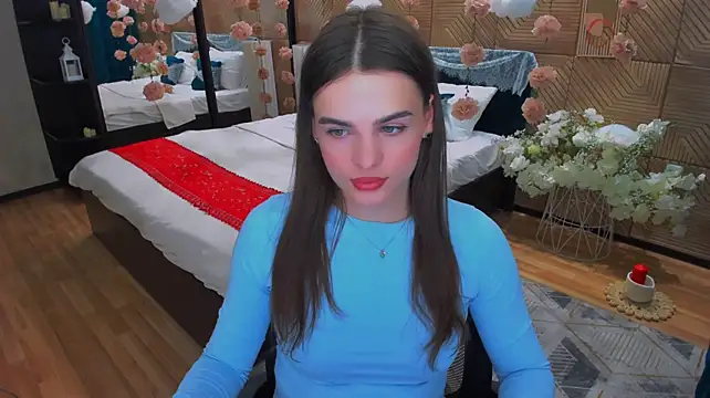 FinalAccord Adlı Modelin Canlı XXX Sohbeti
