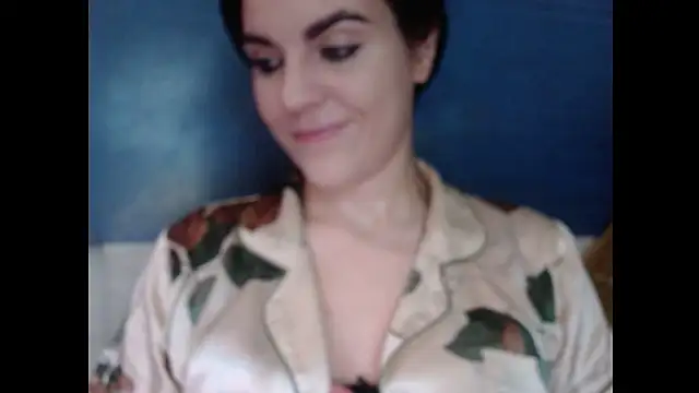 Chat +18 de AliceTailor ao vivo