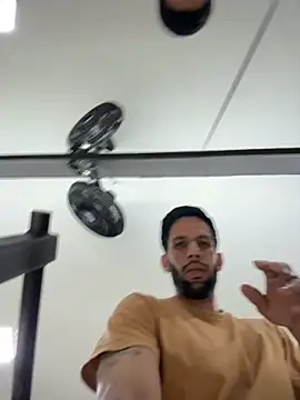 Karim_mansurのライブXXXチャット