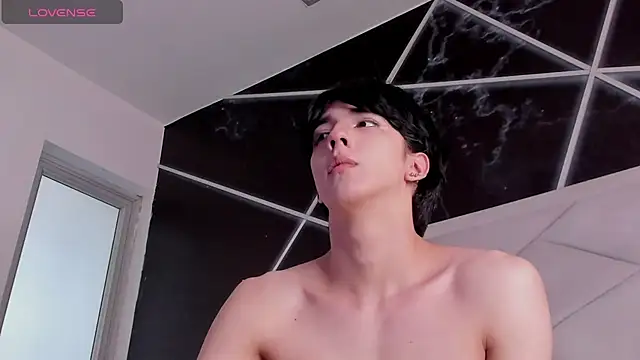 AerumChaen Live XXX chat