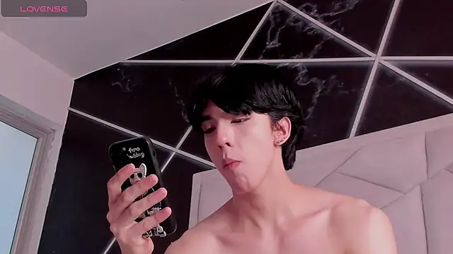 Chat +18 de AerumChae ao vivo