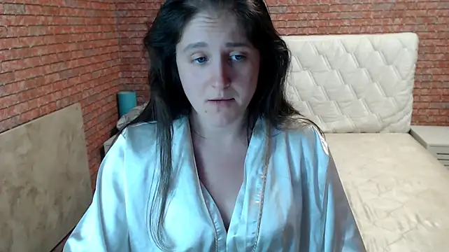 Chat +18 de Holliy_Cooper ao vivo