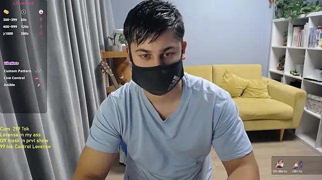 Živý XXX chat Tomguys