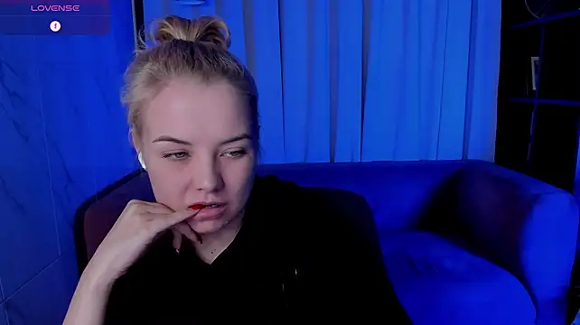 StephanieSweety 现场XXX聊天