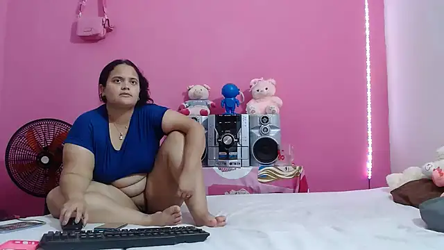 Chatroom XXX en direct de brunnette_hot