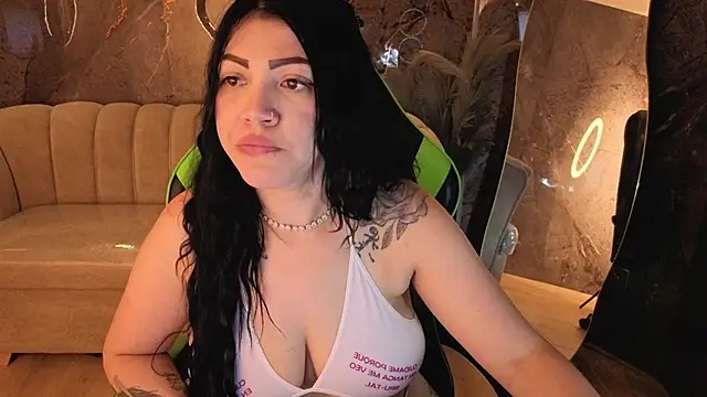 Misslustrous_cn Chat XXX in diretta