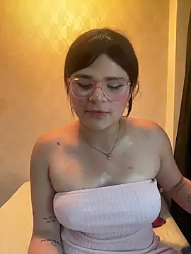 dayis_butera's Live XXX Chat