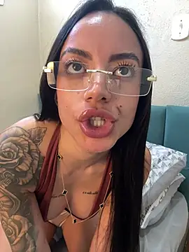 Morenaviip Live XXX-chat