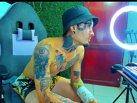 Boy_tatto77 – Live XXX-chat
