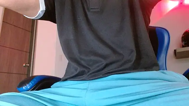 SexyBoy-Bigclit's Live XXX Chat