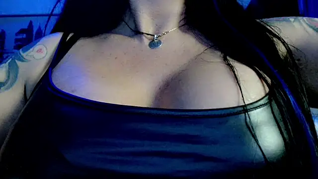 XXX chat uživo modela stormylana