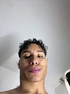 NelModel1 Live XXX-chat