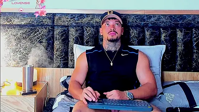 Chat +18 de Stiven_collins ao vivo