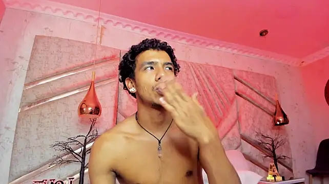 دردشة MarckThompsonn الجنسية المباشرة
