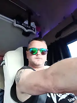 adas- – Naživo XXX chat