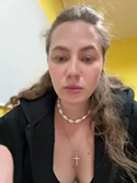 AsynaYuuki Adlı Modelin Canlı XXX Sohbeti