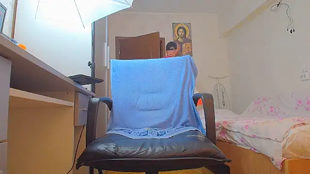Ryanstone_ Chat XXX in diretta