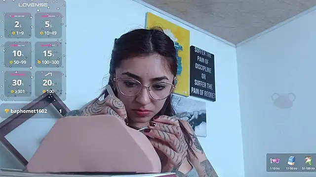 Chat XXX en directo de ZoeBakers_