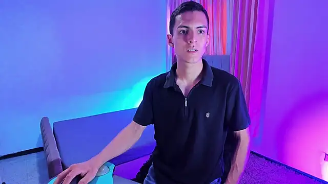 Chat XXX Live Matiius18